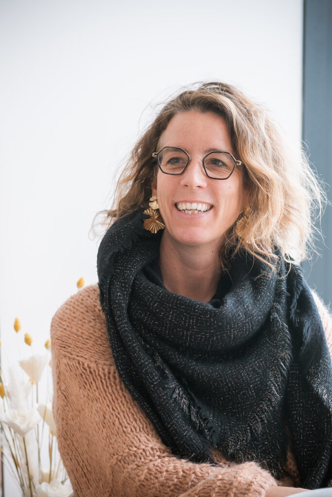 Emmanuelle Perrigaud , puéricultrice dans le Finistère